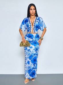 SOLERSUN Women's Hawaiian Tropical White And Blue Floral Summer Casual Holiday Vacation Holiday Crop Top With Ring Detail & High-Slit Maxi Skirt 2 Pieces Set - Navy Blue - View 6
