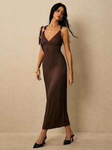 SHEIN PETITE CURVE 大码女式针织连衣裙，金属纽扣装饰露背连衣裙，棕色连衣裙，优雅露背无袖连衣裙，夏季修身长裙，Y2K风格穿搭，乡村音乐节穿搭，复古街头风，休闲外套 - 棕色 - 查看 6