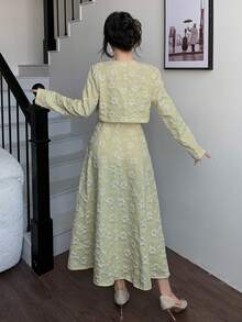 Modelyn Setelan Jacquard Wanita Elegan untuk Aktivitas Luar Ruangan - Hijau - View 2