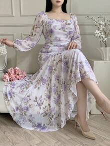 Feyla Große Größen Kleid mit Blume Muster, quadratischem Ausschnitt, Rüschen und eleganten Langärmeln - Violett - Übersicht 1