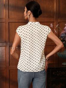 EastFlair Áo kiểu nữ thanh lịch họa tiết chấm bi thắt nơ phía trước, thích hợp cho mùa hè. - Màu be - Xem 7