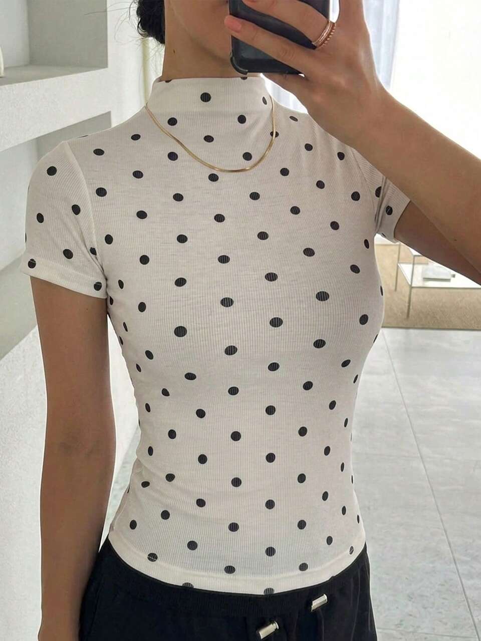 Women's Polka Dot Print Mandarin Collar Short Sleeve Fitted T-Shirt Graphic Tee