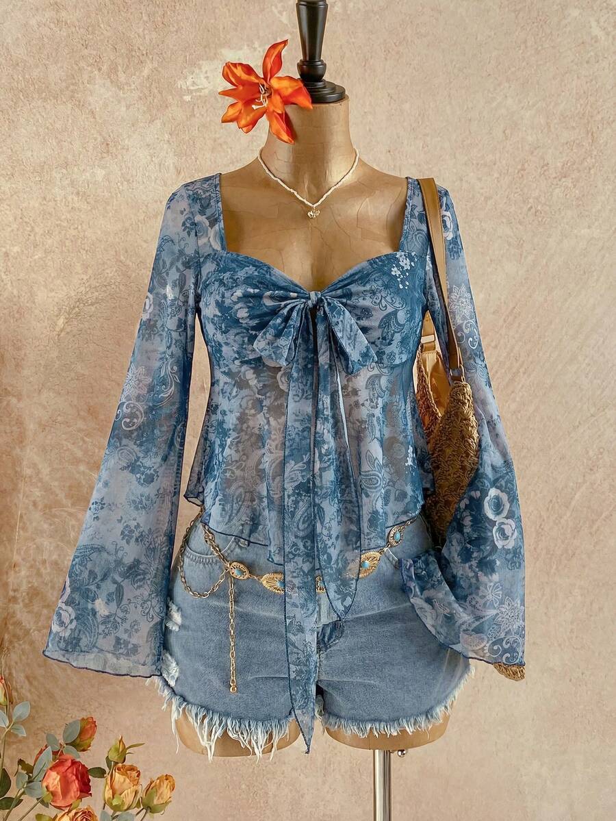 Soleia 女士度假、毕业、返校服装、度假套装、佩斯利花卉印花V领长袖娃娃衫 - 藍色 - 查看 1