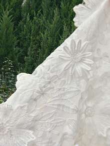 VOLUPTÉ CURVE 女士夏季白色3D立体花卉蕾丝圆领短袖直筒中长连衣裙,优雅百搭,适合独立日白色派对、通勤、婚礼宾客、早午餐、生日派对等场合。 - 白色 - 查看 9