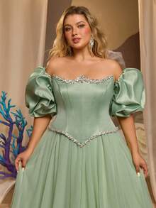 Glamrae Plus Size Light Green Satin Patchwork Chiffon Mermaid Luxury Crystal Decor Vintage Romantic Formal Gown (With 3D Shawl Included) - Mint Green - View 1