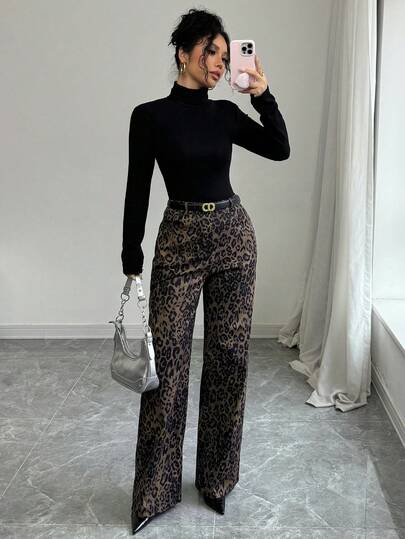 SHEIN Raffinéa Pantalón cargo de pierna ancha, de cintura alta, suelto y de pierna recta con estampado de leopardo