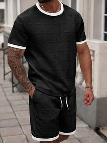Manfinity Homme Plus Size White Textured Knit T-Shirt Set, The Pants Cuffs And Hem Are Accented In Black To Complement The Overall Design - Black - View 4