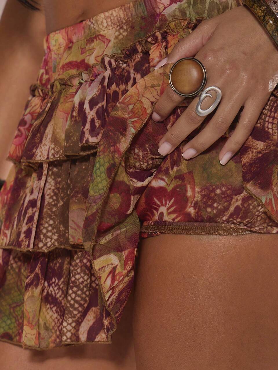 Short bouffant en mousseline imprimée, idéal pour l'été, les vacances, la plage, Ibiza, les festivals mignons et élégants. Motif cerise et lune