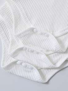 SHEIN Vintaside Kids 3件組嬰兒中性休閒背心連身衣套裝 白色夏季基礎款 柔軟舒適面料 黑色款 藍色款 適合度假旅行日常活動 - 白色 - 查看 7