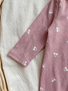 SHEIN 3件套新生女宝宝可爱休闲针织碎花长袖连体衣套装 - 彩色 - 查看 5