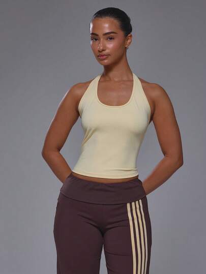 Musera Sport Top halter de cuello de barco ajustado al frente de tacto suave, solo top coord para actividades, entrenamiento, gimnasio, Pilates, fitness y uso diario