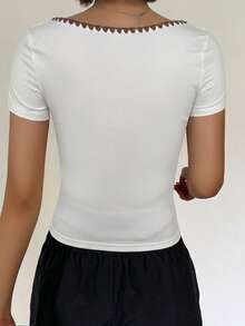 Camiseta ajustada de manga corta y cuello cuadrado de unicolor para mujer, uso casual diario, tops cortos para mujer, tops lindos - Blanco 8 - Ver 5