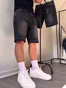 Manfinity Roughcore Men's Casual Pocketed Button Denim Shorts, Versatile For Daily Wear - Black - View 1