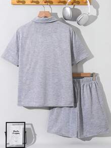 SHEIN 青少年男孩拉鍊素色短袖 Polo 衫與短褲休閒套裝 - 灰色 - 查看 2