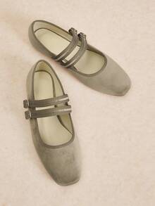 Rosivie Sepatu Loafer Datar Kasual Wanita dengan Desain Gesper, Serbaguna untuk Pemakaian Sehari-hari - Aprikot. - View 7