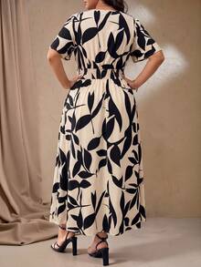 Roveilla Plus Size Women Leopard Print V-Neck Short Puff Sleeve Side Split Hem Fashionable Dress Maxi Women Outfit - Multicolor - View 2