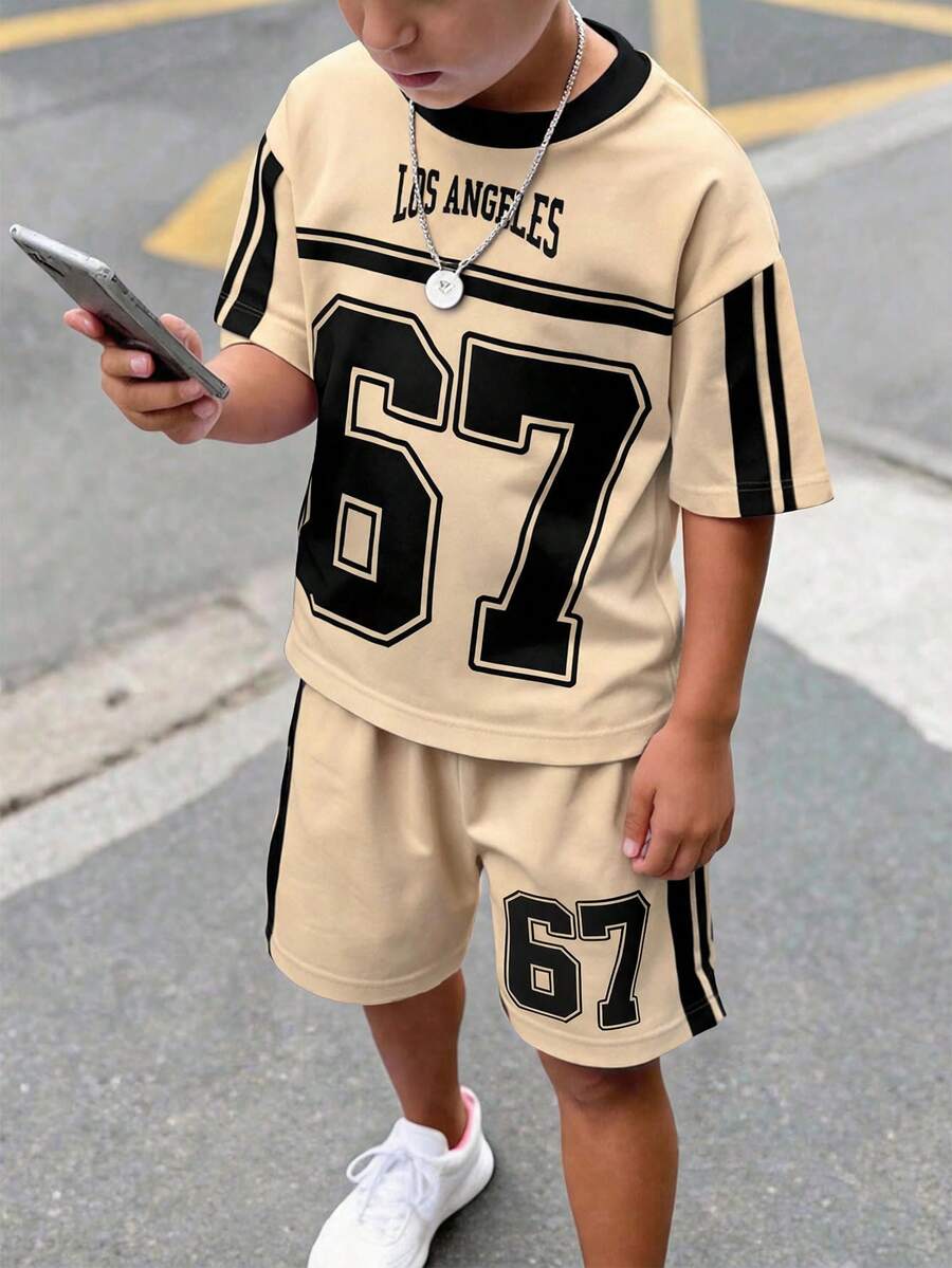 青少年男童休闲舒适简约圆领短袖T恤短裤套装,经典运动条纹67号、六号、七号、酷炫洛杉矶城市图案印花,适合运动穿着 - 彩色 - 查看 1