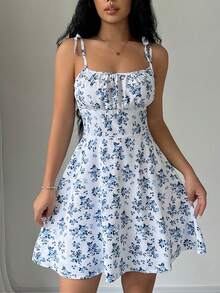 SHEIN Raffinéa Ladies' Spaghetti Strap Tie-Back Floral Print Pleated Cami Dress Mini Short Women Outfit - Blue and White - View 1