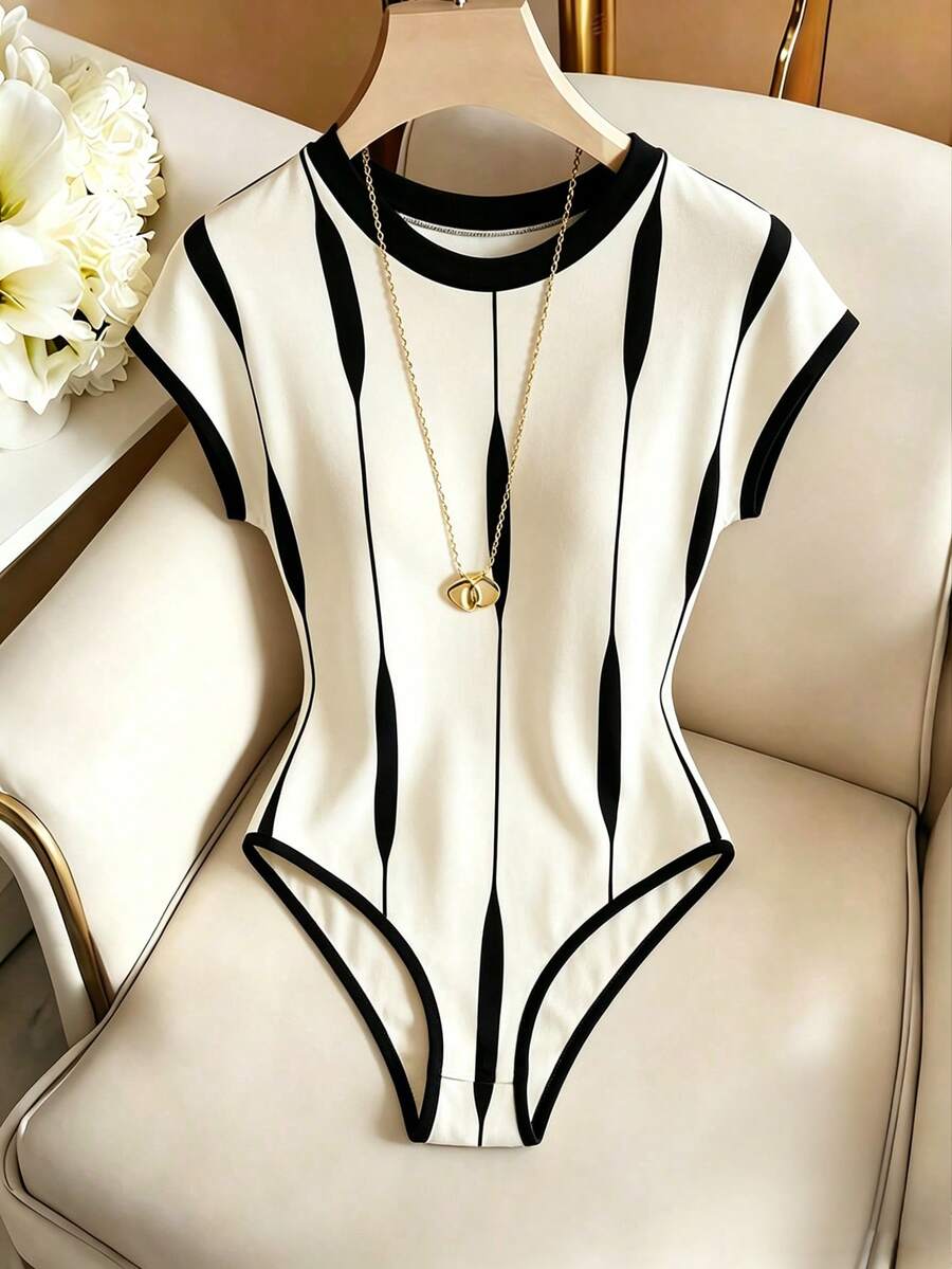 SHEIN Franclia 女士极简圆领印花无袖连体衣 - 黑與白 - 查看 1