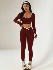 Dewbera Dewbera 2pcs/Set Women Seamless Contrast Color Sports Set - Burgundy - View 3