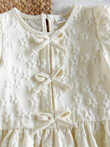 SHEIN Vintaside Kids 女婴衬衫，采用独特的印花面料，乡村度假风格，可爱时尚，适合春夏穿着，饰有蝴蝶结。 - 杏色 - 查看 5