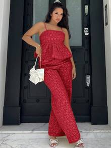 NegzBox Bộ đồ thời trang 2 món dành cho nữ: áo hai dây và quần họa tiết hoa jacquard, viền bèo nhún. - Màu Hoa hồng đỏ - Xem 1