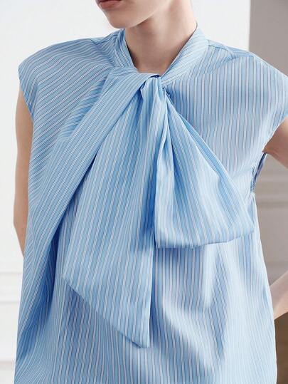 Aveloria Modichic Camicia senza maniche con colletto alla coreana, design irregolare a nodo, fiocco, colore azzurro a righe, elegante e minimalista, casual e versatile per primavera/estate, adatta per navigazione, vacanze, pendolarismo