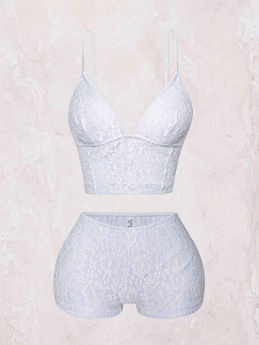 ROMWE Kawaii Bộ đồ bơi nữ phong cách Bohemian, áo hai dây ren trắng, quần short xếp tầng bèo nhún, thắt eo dây đen, phong cách Boho cho kỳ nghỉ bãi biển tiệc hồ bơi quyến rũ, mùa xuân lễ Phục sinh - trắng - Xem 1