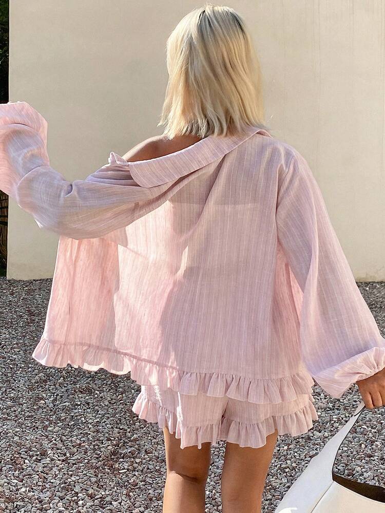 Striped Lapel Ruffle Hem Shorts Women 2 Pieces Set