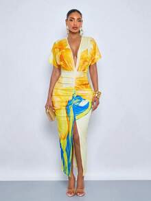 SOLERSUN Fashionable And Elegant Deep V-Neck Slim-Fit Pleated Slit Lily Floral Maxi Dress For Vacation - Yellow - View 4