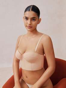 Veilyse Áo croptop cúp ngực không dây màu be dành cho nữ - Dây đeo có thể tháo rời, thích hợp mặc đi nghỉ mát. - Màu be - Xem 7