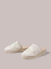 Styleloop Giày đế xuồng nữ bằng dây gai dầu và rơm màu be, kiểu dáng hở gót, thích hợp cho đi chơi, du lịch, hẹn hò hàng ngày, đi biển, du lịch biển, phong cách thường ngày. - Màu be - Xem 8