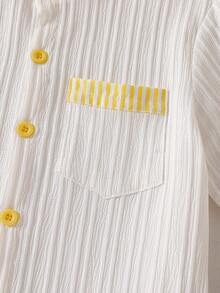 SHEIN Casuvi Kids 男童夏季椰子树字母印花翻领衬衫（带口袋）搭配纯色休闲短裤套装（2件套），适合外出、度假及各种场合。 - 黃色 - 查看 4