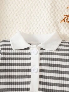 SHEIN 新生女婴可爱条纹领长袖连体衣，轻便舒适的夏季服装 - 灰色 - 查看 7