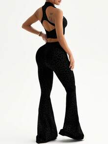 Slayform Bộ đồ tập yoga 2 món dành cho nữ, không đường may, gồm áo ngực thể thao hở lưng cổ tàu và quần ống rộng. - màu đen - Xem 3