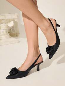 CUCCOO CHICEST Eleganta pumps för kvinnor med spetsig tå och 3D-blomdekoration - Svart - Visa 4