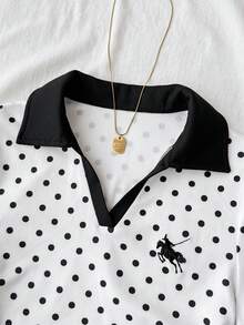 SHEIN 青少年女孩黑白波點對比黑膠帶裝飾休閒POLO V領修身側邊抓皺短袖短版T恤馬印花條紋袖POLO衫羅紋針織領口T恤兒童上衣 - 白色 - 查看 3