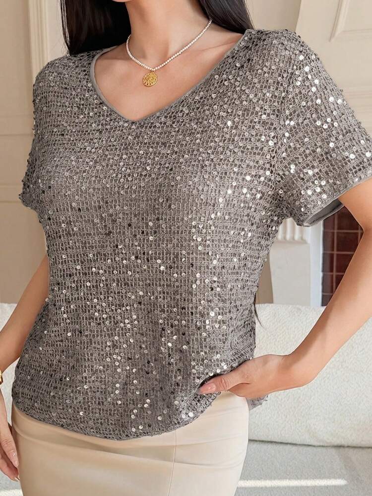 DAZY Women's Casual Sequin Decorated T-Shirt, Summer - Grey - View 4