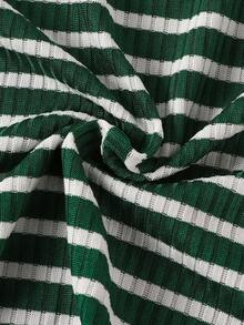 SHEIN Girls' Green Striped 2-Piece Set, Minimalist And Fresh Short Sleeve T-Shirt + Shorts Combo, Comfortable Casual Suitable For Daily Wear, Home, School - Green - View 5