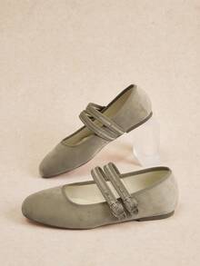 Rosivie Sepatu Loafer Datar Kasual Wanita dengan Desain Gesper, Serbaguna untuk Pemakaian Sehari-hari - Aprikot. - View 12