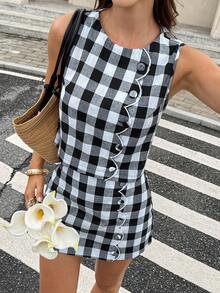 SHEIN Frenchy Bộ đồ nữ kẻ caro gồm áo vest một hàng cúc và quần short, kiểu dáng thường ngày. - Đen và trắng - Xem 4