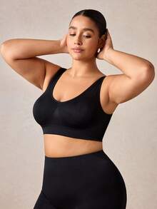 Veilyse 1 pieza Sujetador deportivo sin costuras de doble capa y unicolor para mujer de talla grande, ropa interior de yoga y fitness cómoda y inalámbrica (con almohadillas no fijas desmontables) - Negro - Ver 7