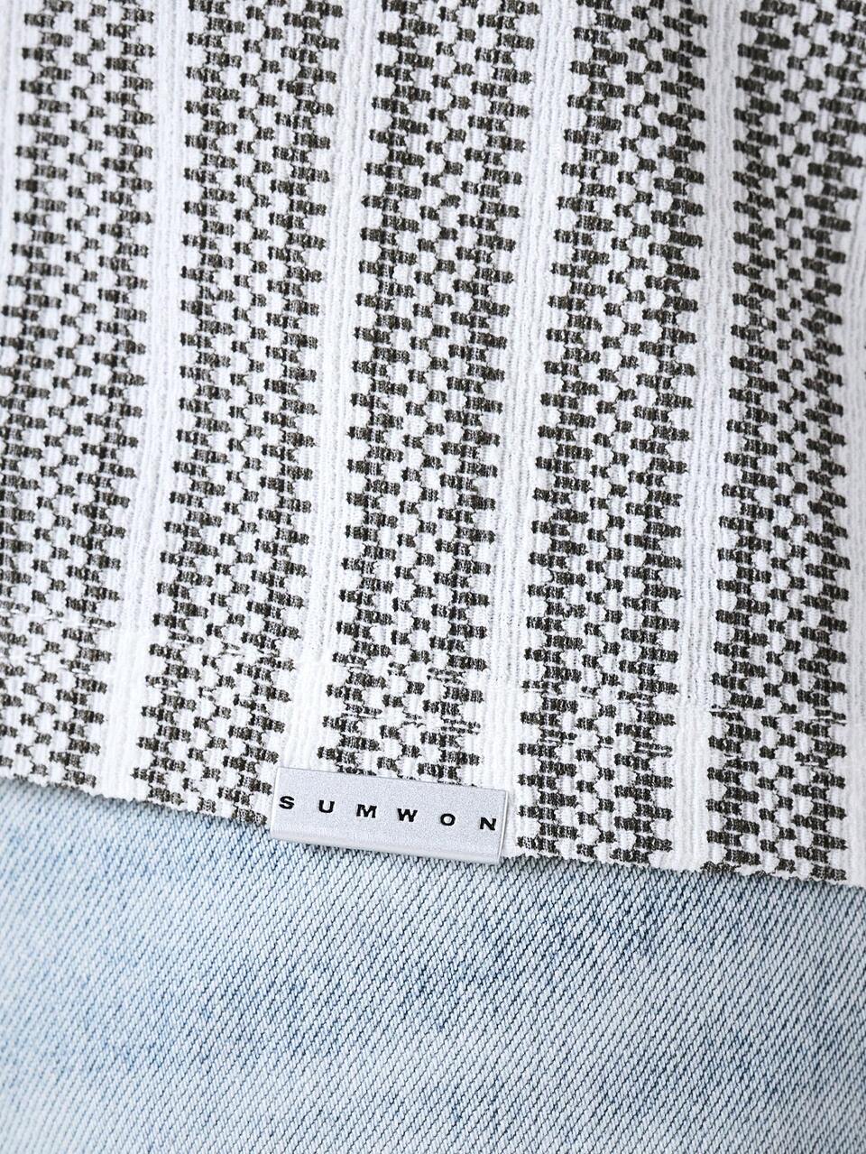 Camicia oversize a maniche corte a righe con collo alla coreana e tessuto lavorato per l'estate