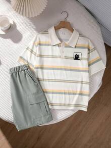 SHEIN 2件組青少年男孩休閒米白色鼠尾草綠動物印花 Polo 衫與寬鬆口袋長褲套裝，舒適時尚春夏校園穿搭 - 綠色 - 查看 3