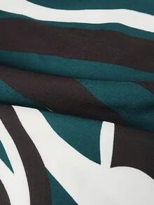 SOLERSUN Blusa asimétrica de hombro con cordón y fruncido lateral con estampado geométrico, talla grande para mujer, estampado aleatorio, blusa de un solo hombro - Multicolor - Ver 8