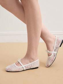 Eladyva Schleife Quadratische Spitze Damen Flache Schuhe, Gestrickte Casual Schuhe, Große Größen Casual Ballett Schuhe, Flache Damen Slip-On Schuhe, Komfortable vielseitige Schuhe, Boho-Stil Gelb, Schwarz, Weiß, Beige, Hellblau, Leopard Muster Frühling/Herbst Spitze Flache Schuhe, Europäisch und Amerikanisch Große Größen Sommer Outdoor Casual Walkingschuhe, Damen Casual Flache Schuhe, Schlabbrige Schuhe, Cut Out Schleife Chinesischer Stil Damen Loafer, Elegante Weiße Flache Schuhe, Blumig - weiße Blüten - Übersicht 4