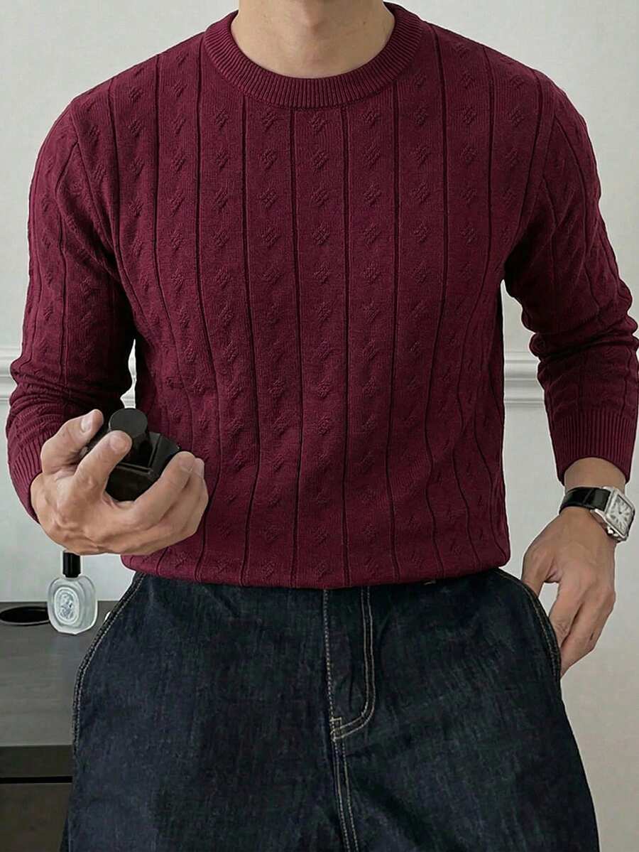 Manfinity Homme 男士休闲纯色绞花针织圆领毛衣,秋冬季长袖上衣 - 酒紅色 - 查看 1