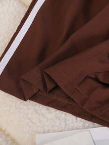 1pc Tween Girls'Summer Loose Shorts,Brownstriped,Streetwear,Holiday,100 Cotton Relaxed Fit,Contrasting Side Ribbon Trim,Daily Wear,Leisure - Coffee Brown - View 4