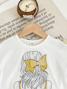 SHEIN LMoss Kids 2 Stücke Kleine Mädchen Strick Einfarbiges Rundhals T-Shirt und Lässige Hose mit Schmetterling Dekor Set - Gelb - Übersicht 7