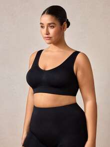 Veilyse 1 pieza Sujetador deportivo sin costuras de doble capa y unicolor para mujer de talla grande, ropa interior de yoga y fitness cómoda y inalámbrica (con almohadillas no fijas desmontables) - Negro - Ver 5